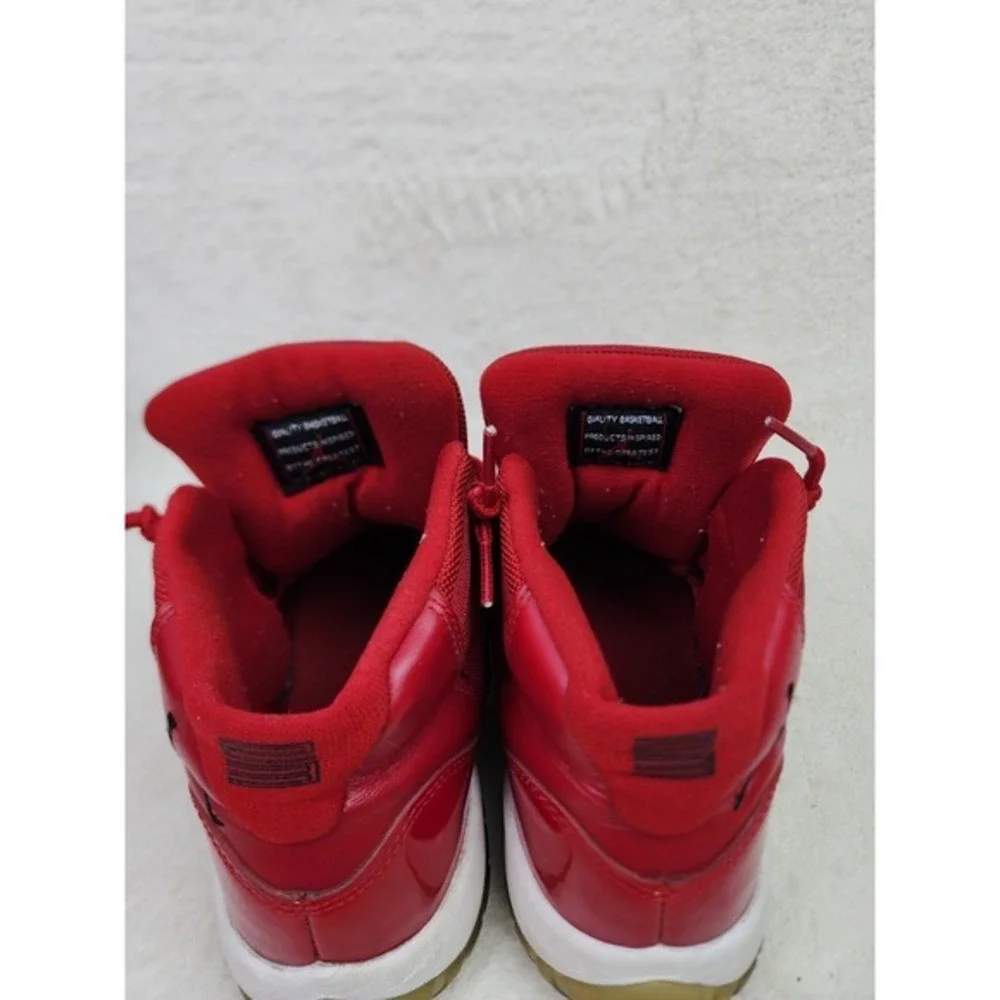 Size 6Y Jordan 11‎ Retro High Win Like '96